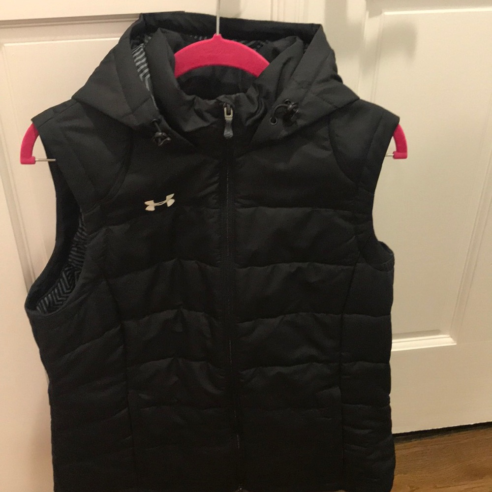 Under Armour Women’s Coldgear Infrared Vest. SzM